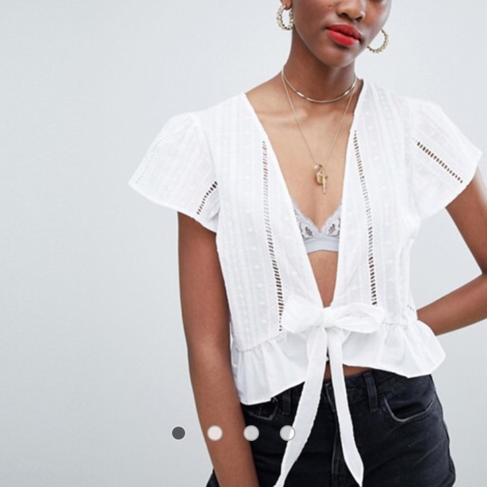 ASOS WHITE EMBROIDERED TIE FRONT RUFFLE TOP S